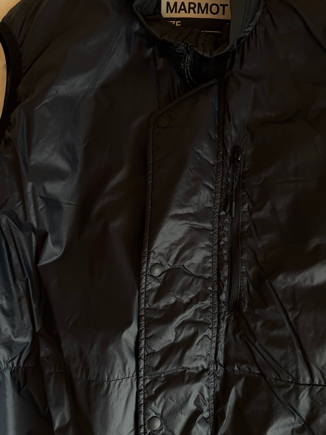 마모트 캐피탈 경량 패딩 조끼 상품이미지4