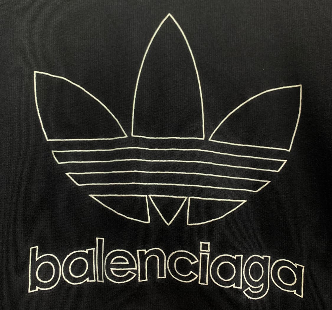 [3]발렌시아가X아디다스 후드티셔츠 블랙 상품이미지2