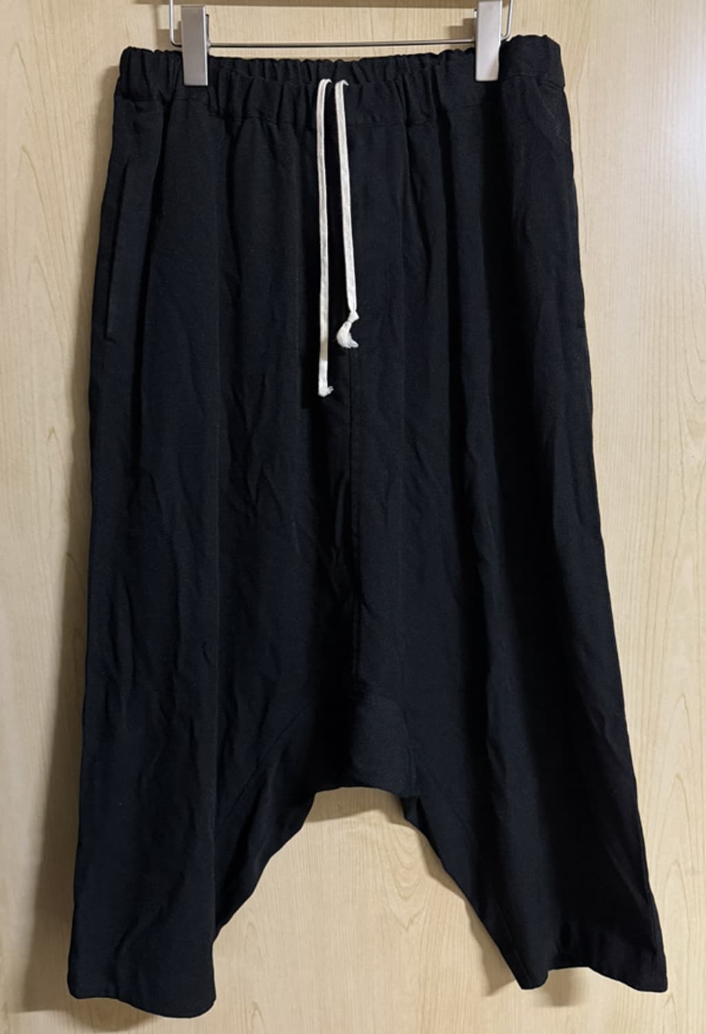 [L] 블랙 꼼데가르송 사루엘 팬츠 상품이미지1