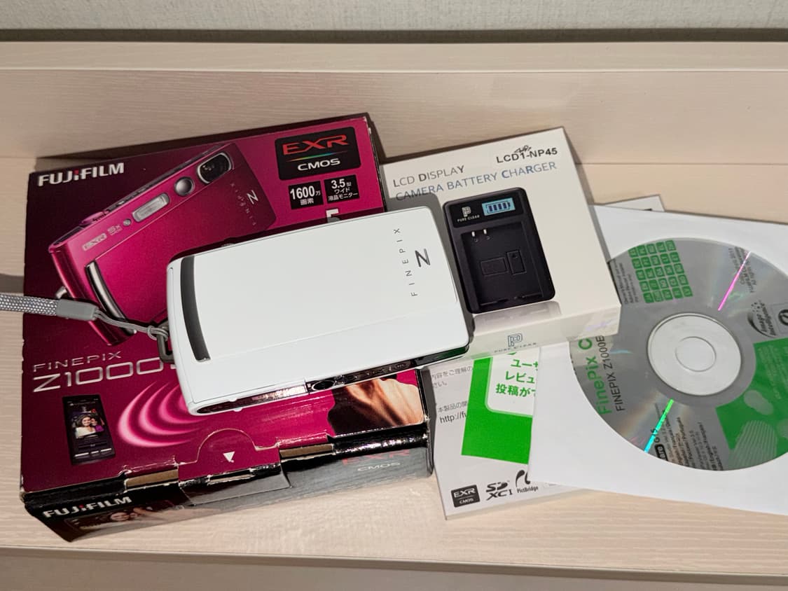 민트급 후지필름 파인픽스 z1000exr 화이트 풀박스 상품이미지1
