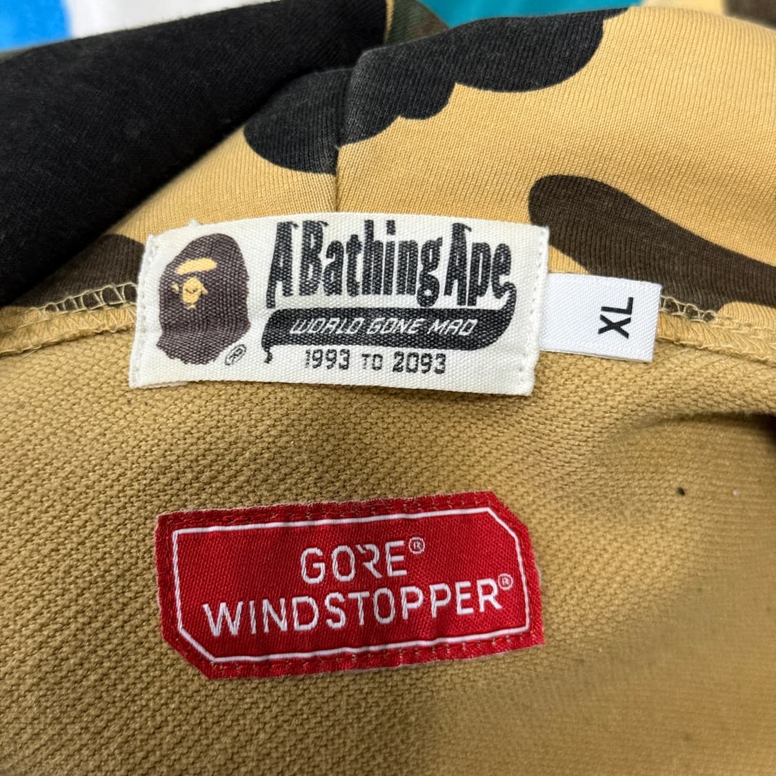 정품 베이프 고어텍스 1st 카모 황계 샤크 풀 집업 후디 상품이미지7