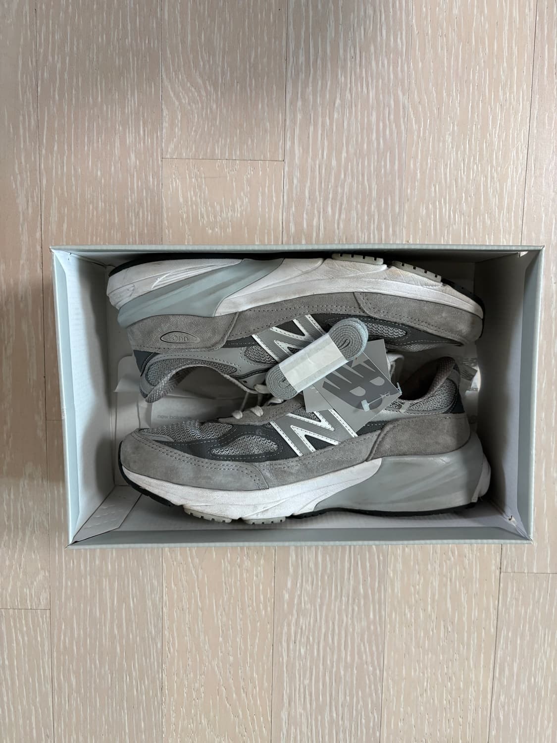 뉴발란스 990v6 그레이 265사이즈 상품이미지1