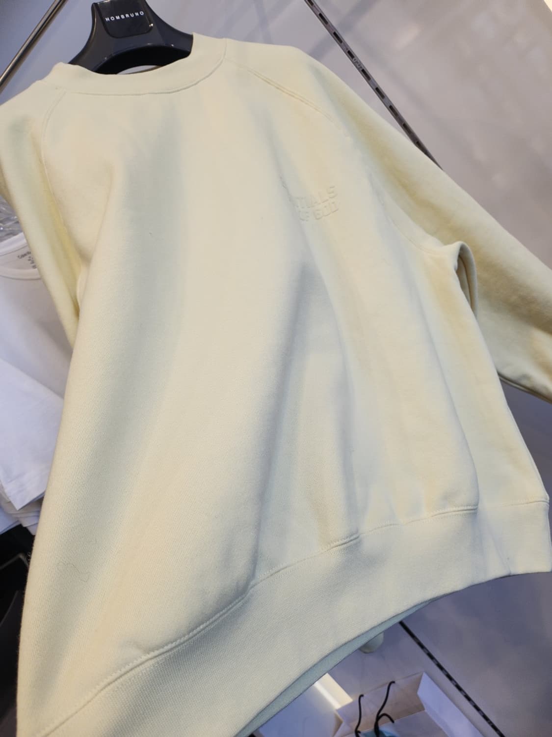 피오갓 에셴셜 크루넥 스웨트S(최상급) 상품이미지3