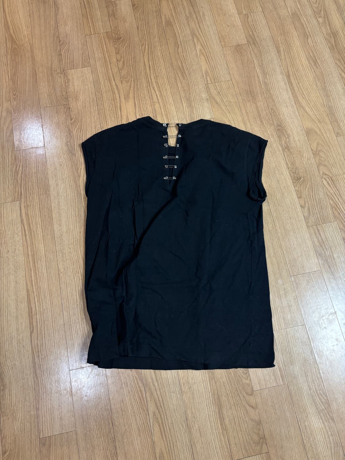 Only The Brave Solid Sleeveless T-Shirt 상품이미지2