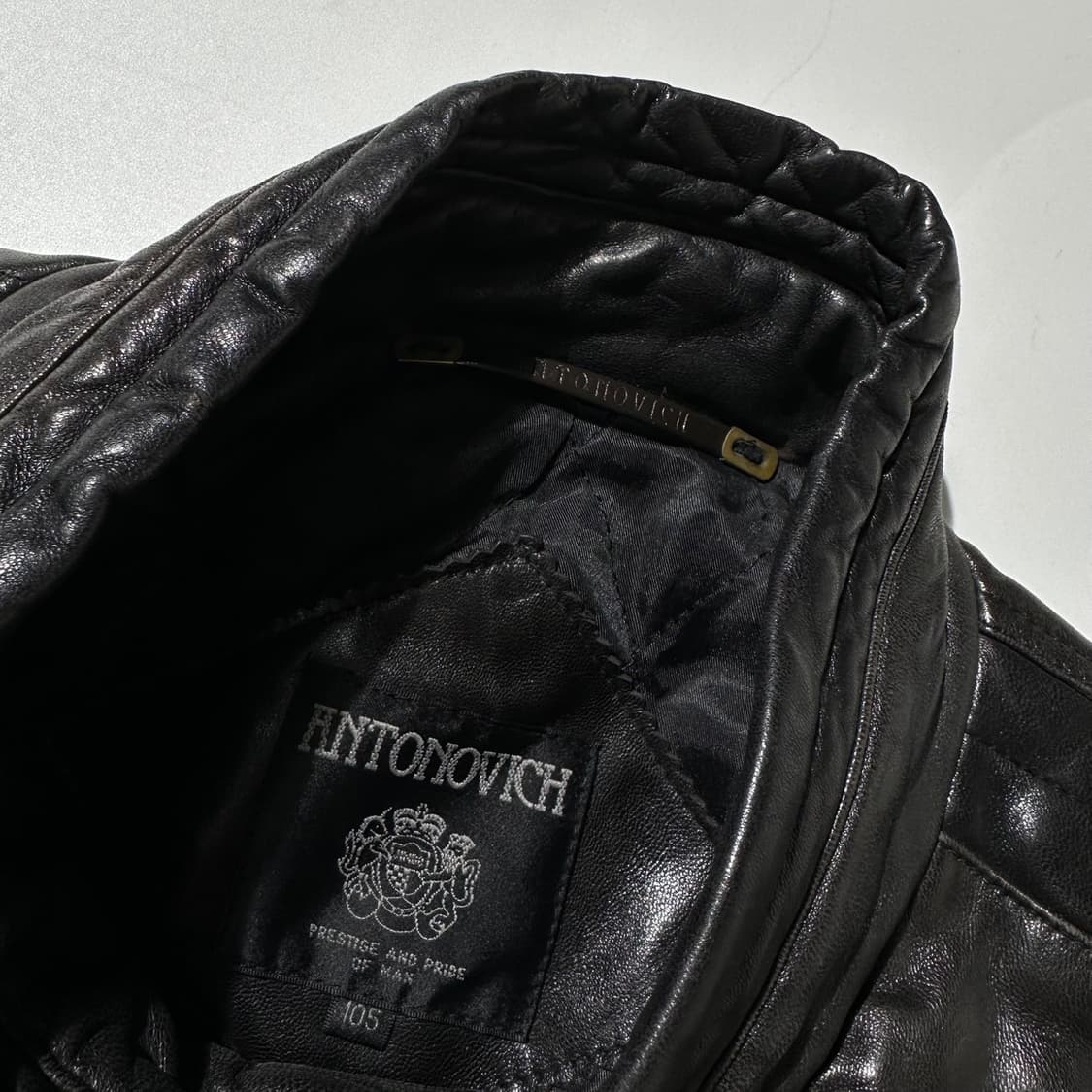 진도 안토노비치 램스킨 봄버 자켓 블랙 상품이미지4