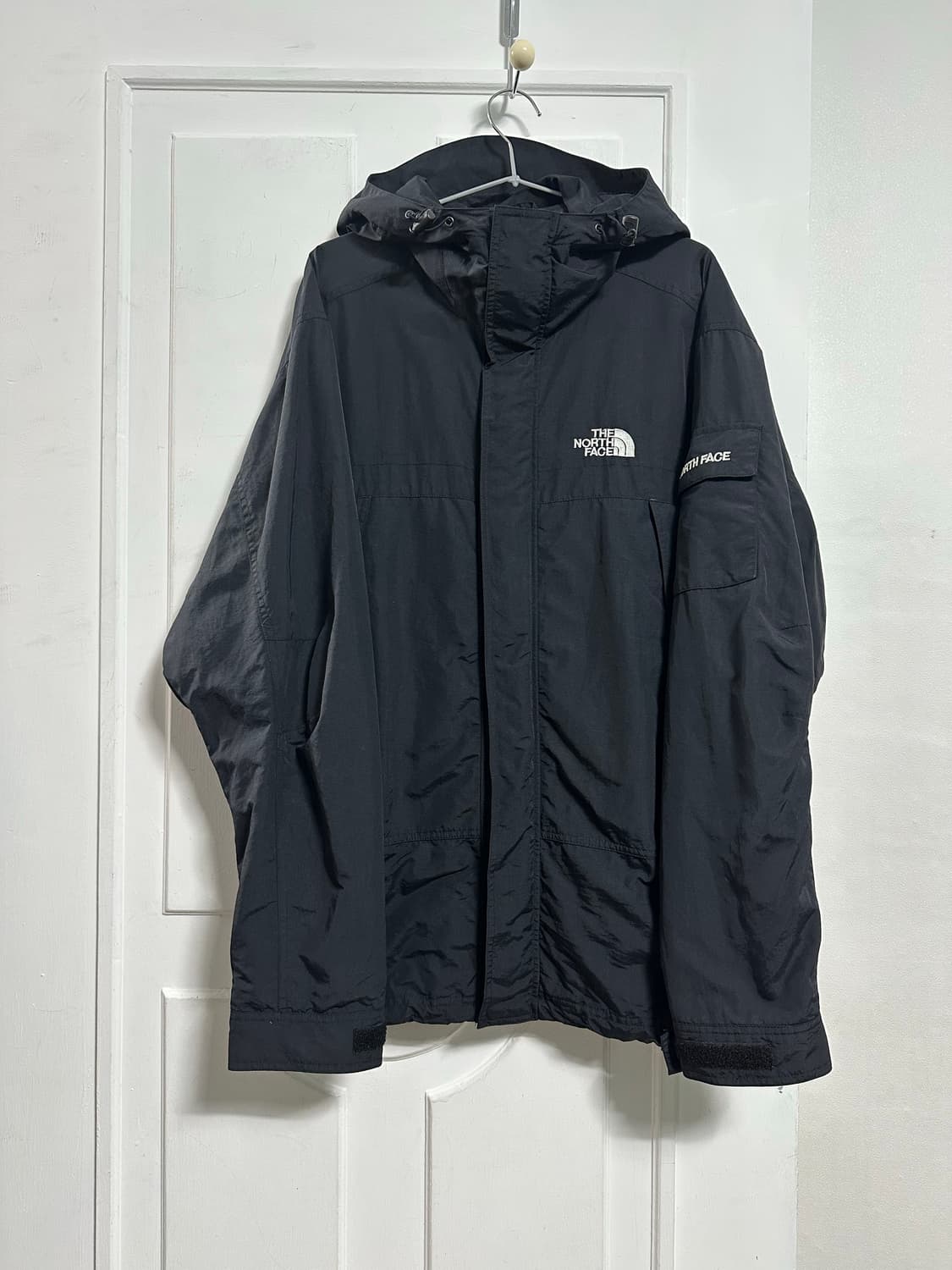 노스페이스 포켓 바람막이 상품이미지1