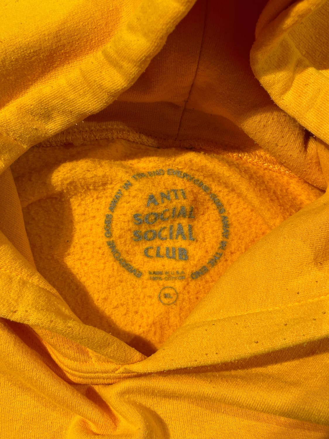 안티 소셜 소셜 클럽 x dhl 옐로우 스펠링 후디 상품이미지7