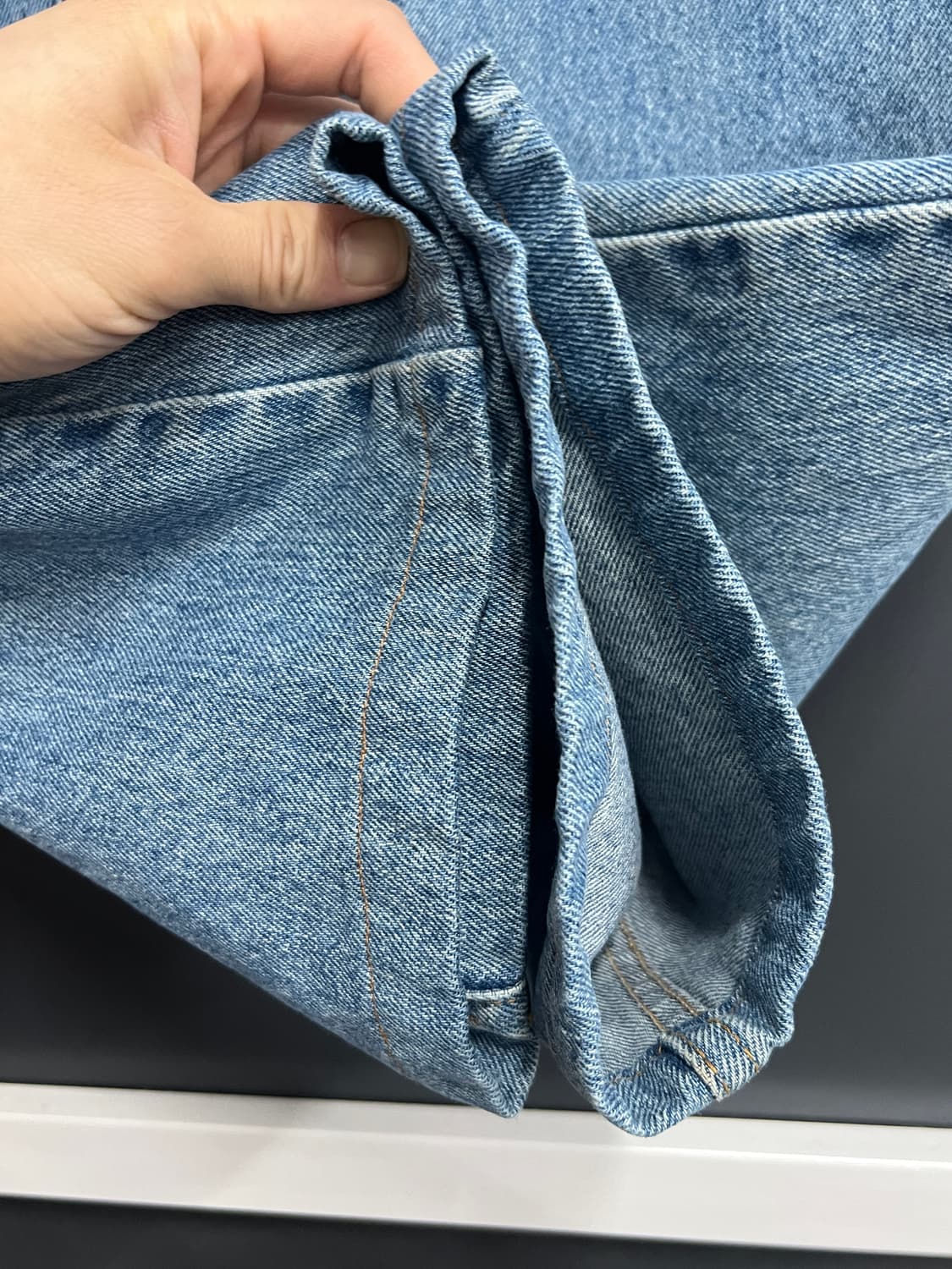 90s Levis 리바이스 505 레귤러 스트레이트 연청 데님 팬츠 상품이미지5