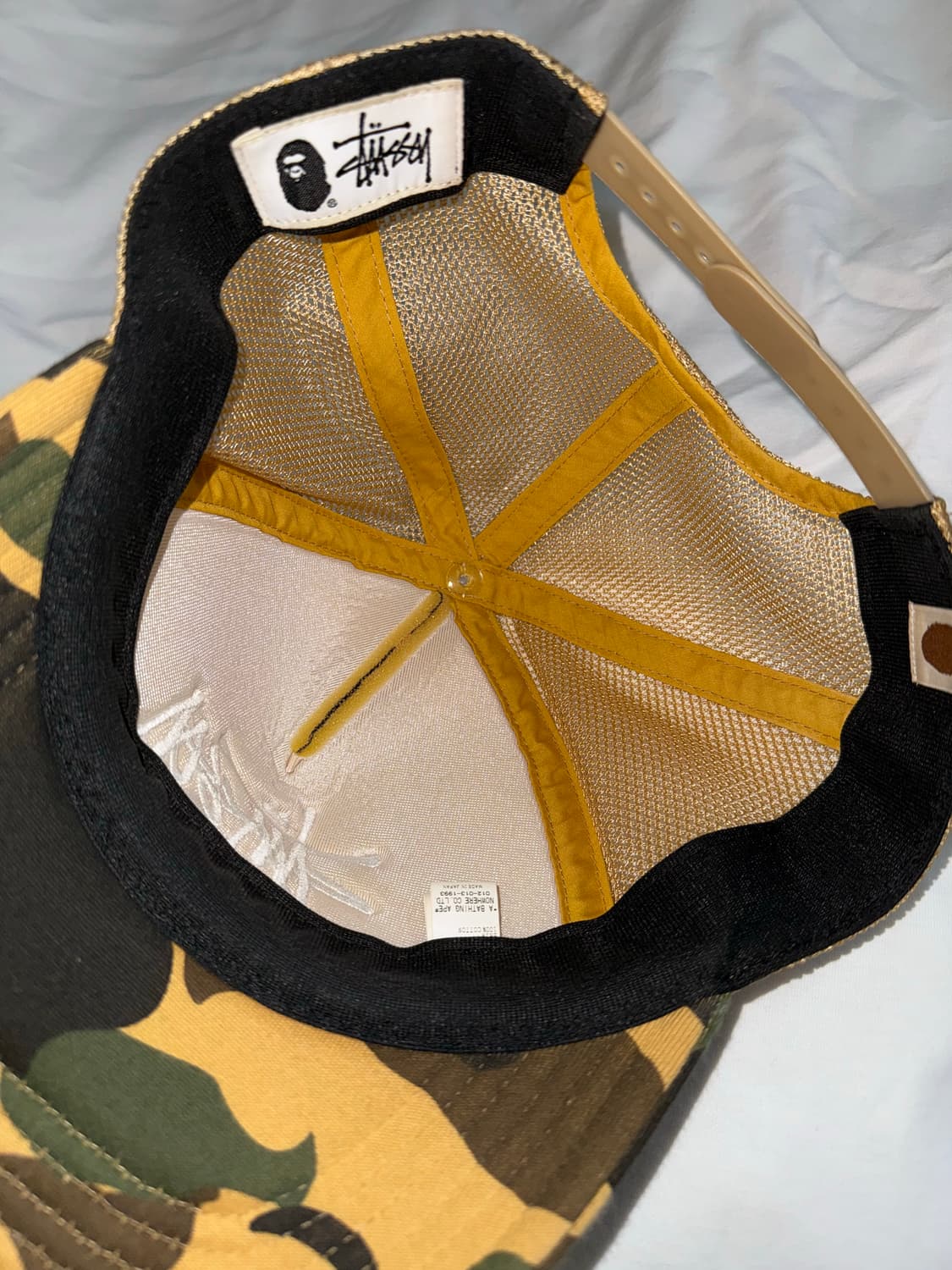 베이프 스투시 옐로우 카모 캡 상품이미지2