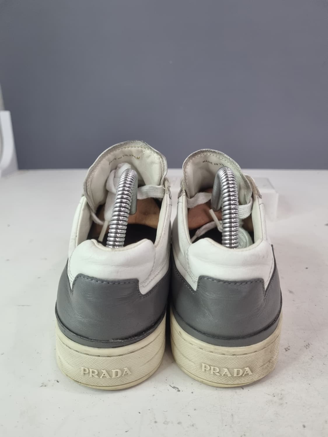 프라다 36.5 빈티지 스니커즈 상품이미지4