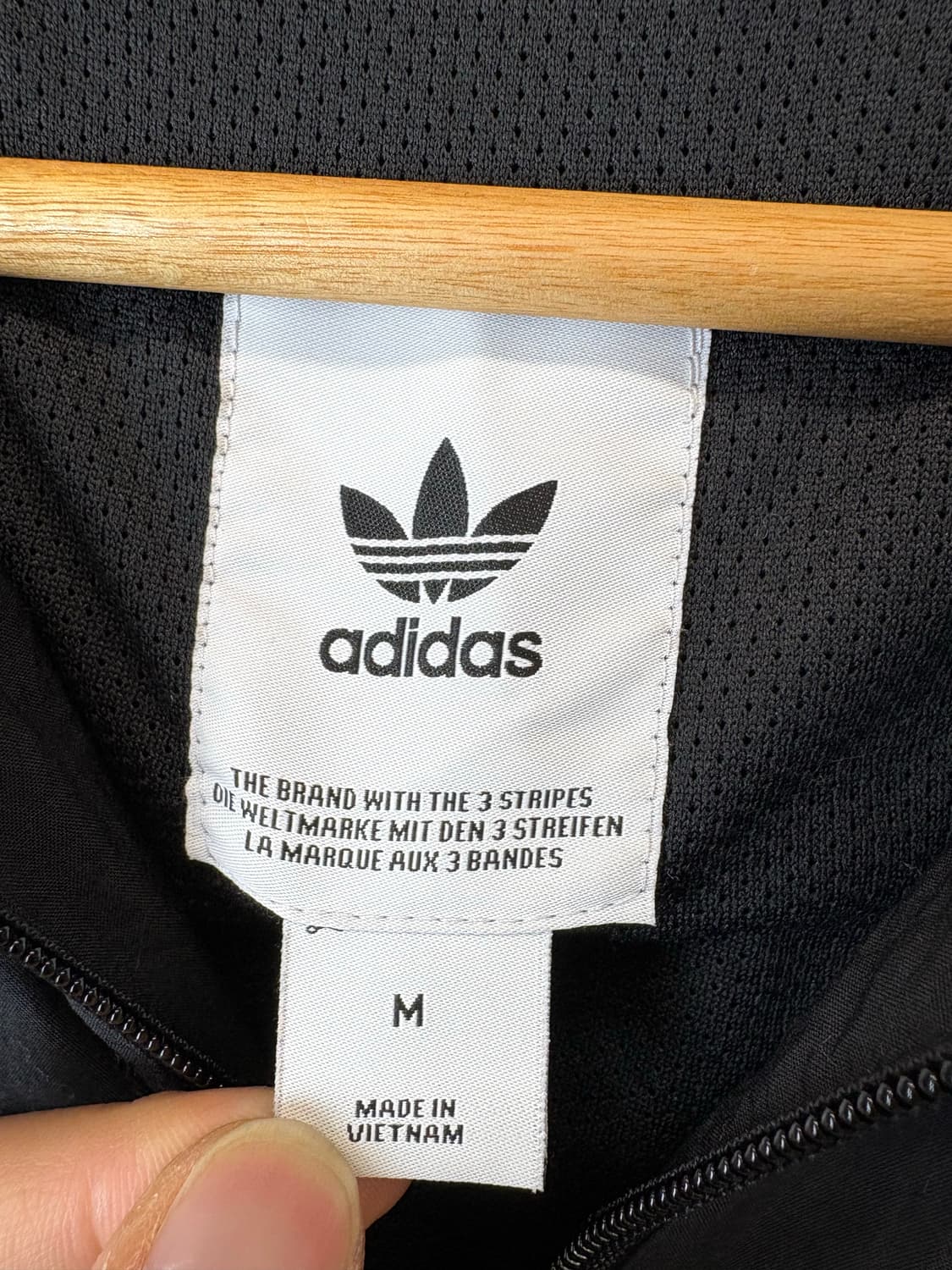 아디다스 파이어버드 신형 투웨이 삼선 바람막이 블랙 상품이미지6