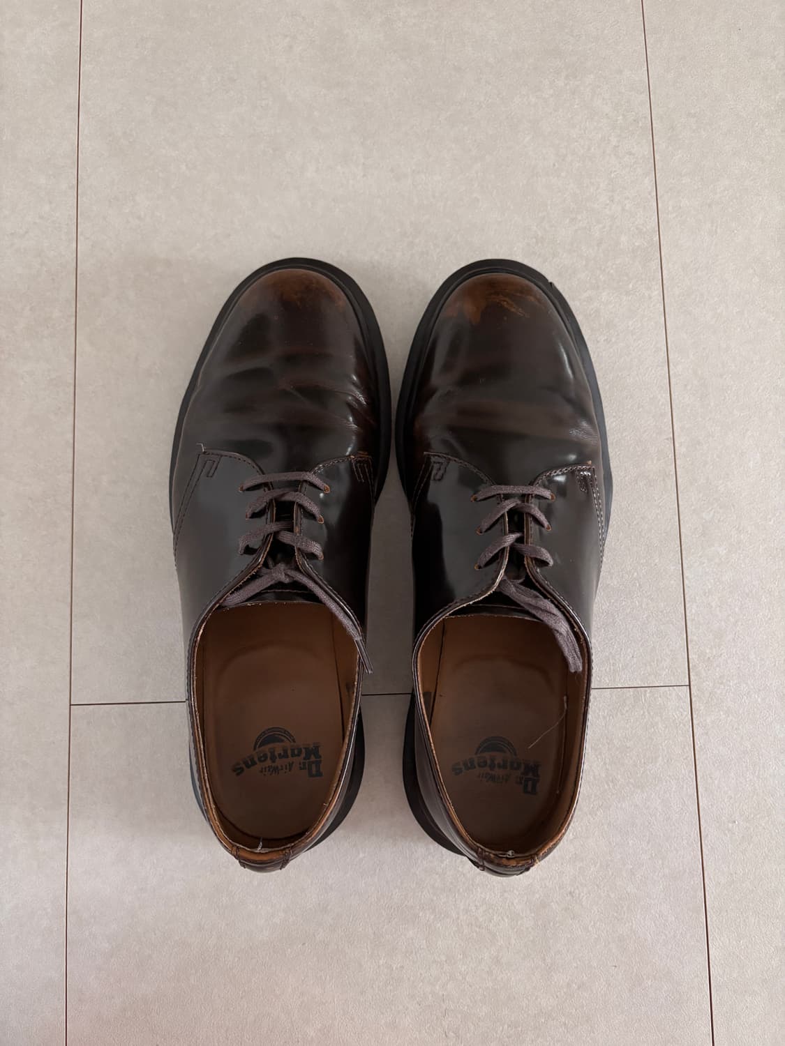 가공은 못따라오는 닥터마틴 아키2 브라운 270 상품이미지2