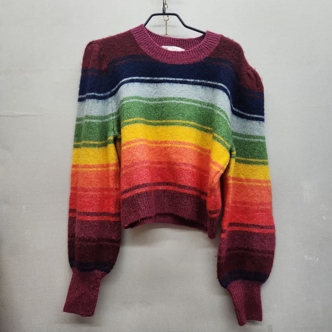 자라 Zara 무지개 스트라이프 크롭 니트 M(M) 상품이미지1