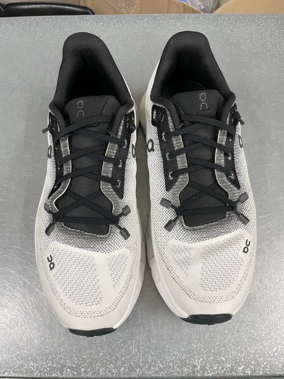 온러닝 클라우드틸트 블랙 아이보리 230 (gr-3987) 상품이미지5