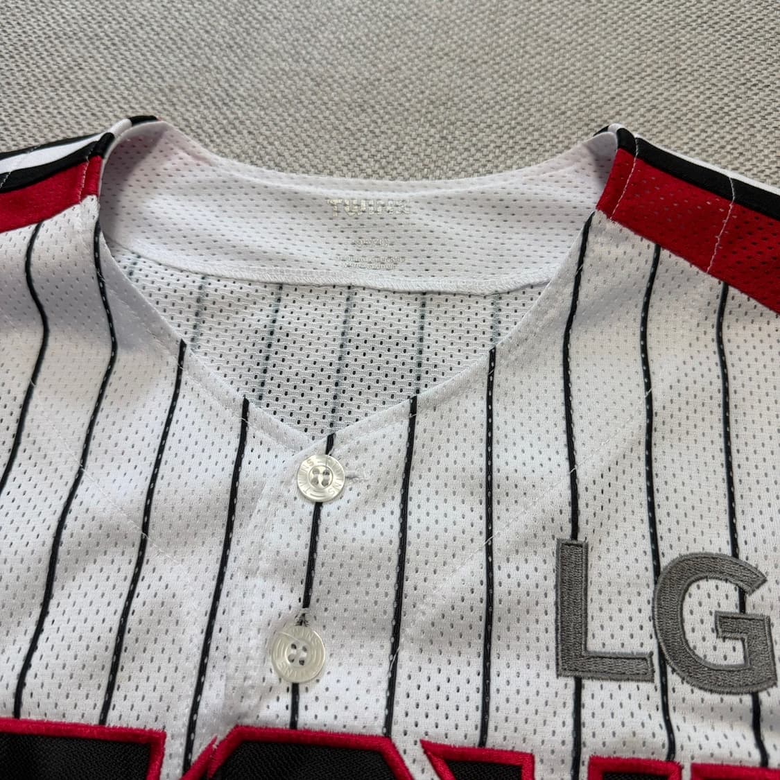 LG트윈스 김현수 친필 싸인 유니폼 상품이미지2