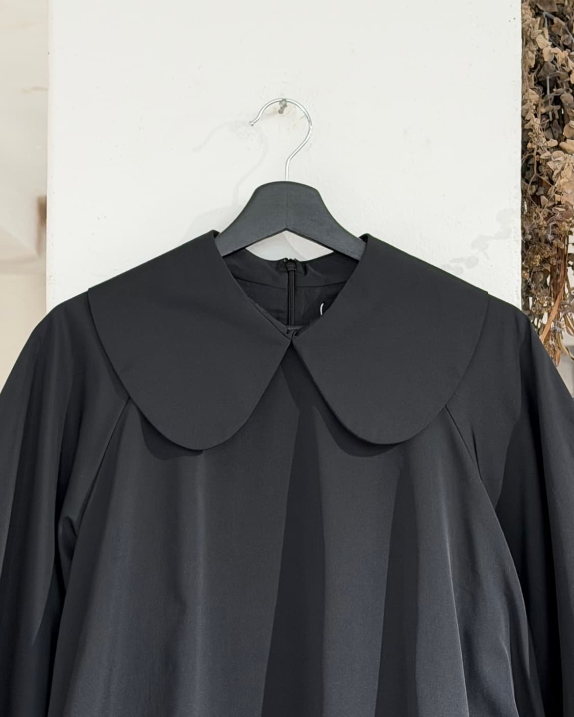 시몬 로샤 블랙 피터팬 카라 타페타 벌룬 드레스 상품이미지4