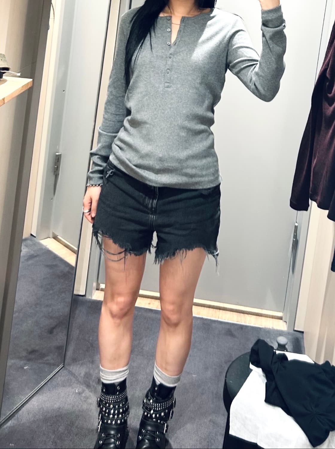 ysl 생로랑 스터드 버클 부츠 37 상품이미지8