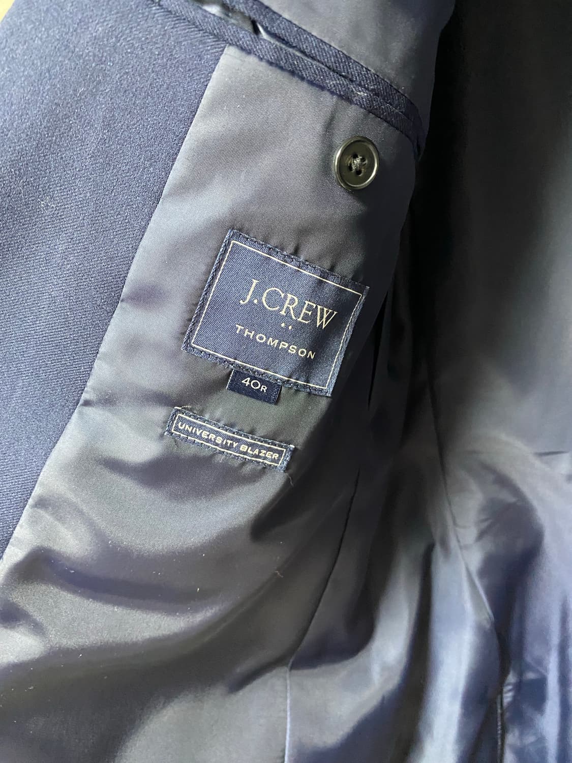 제이크루 톰슨 네이비 금장 블레이저 40R 팝니다 상품이미지2