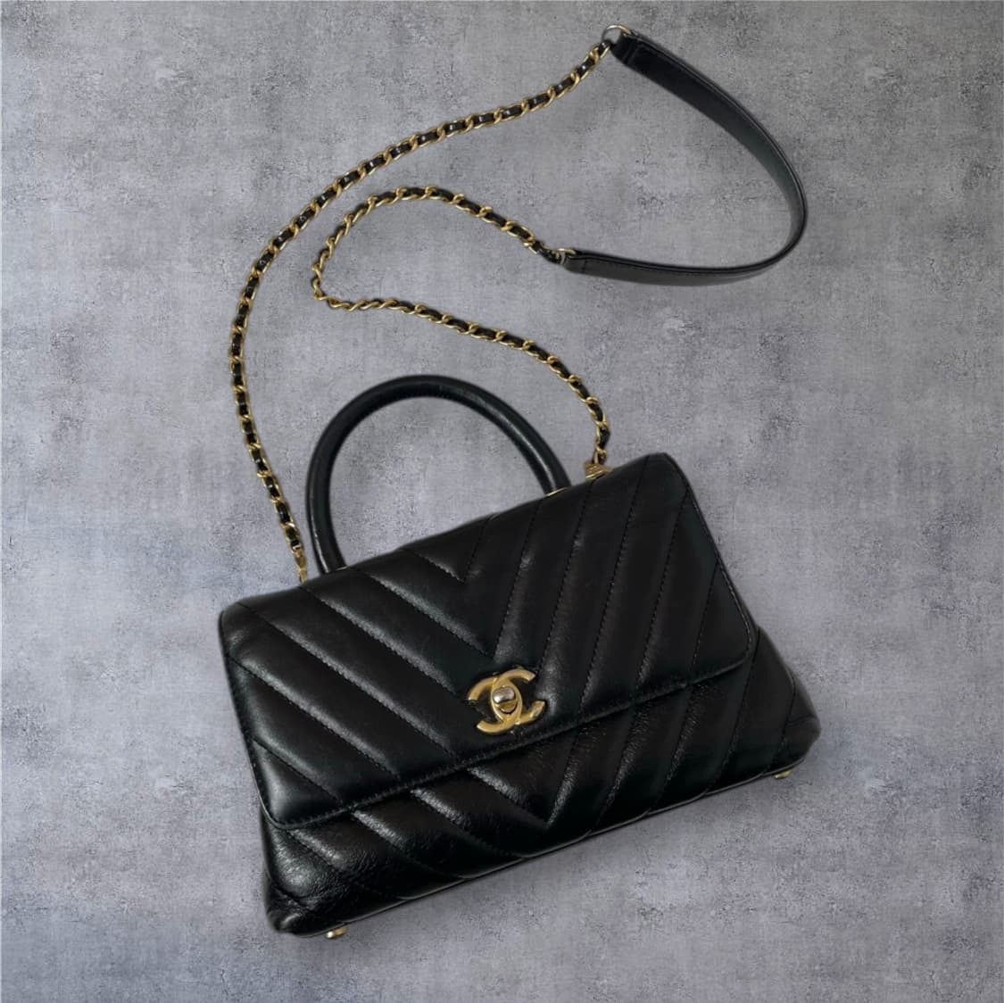 샤넬 Chanel 블랙 코코핸들 쉐브론 플랩백 상품이미지1