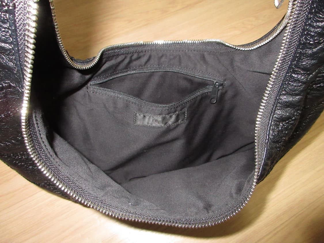 레귤라 숄더백 상품이미지2