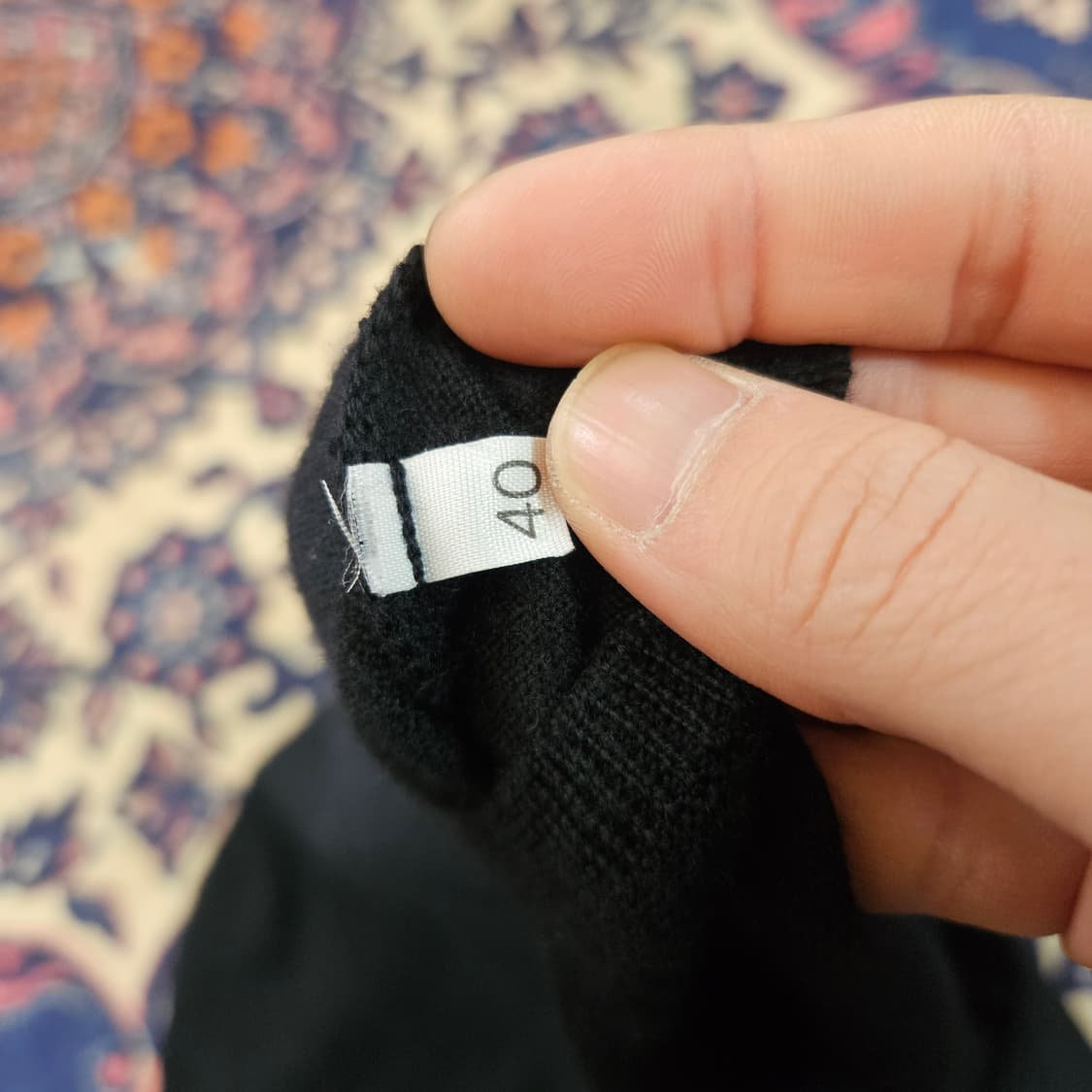 질샌더(Jilsander) 베이직 디테일 간절기 니트 베스트
 상품이미지6