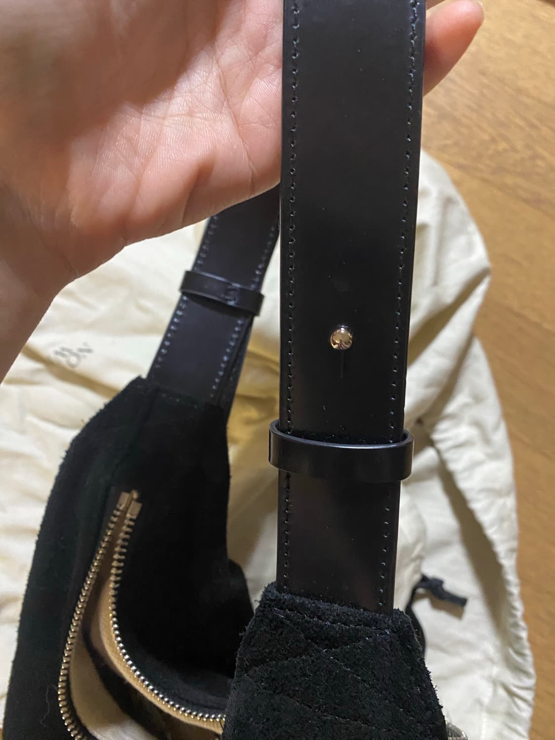 낫띵리튼 숄더 레더 백 스웨이드 shoulder leather bag 상품이미지4