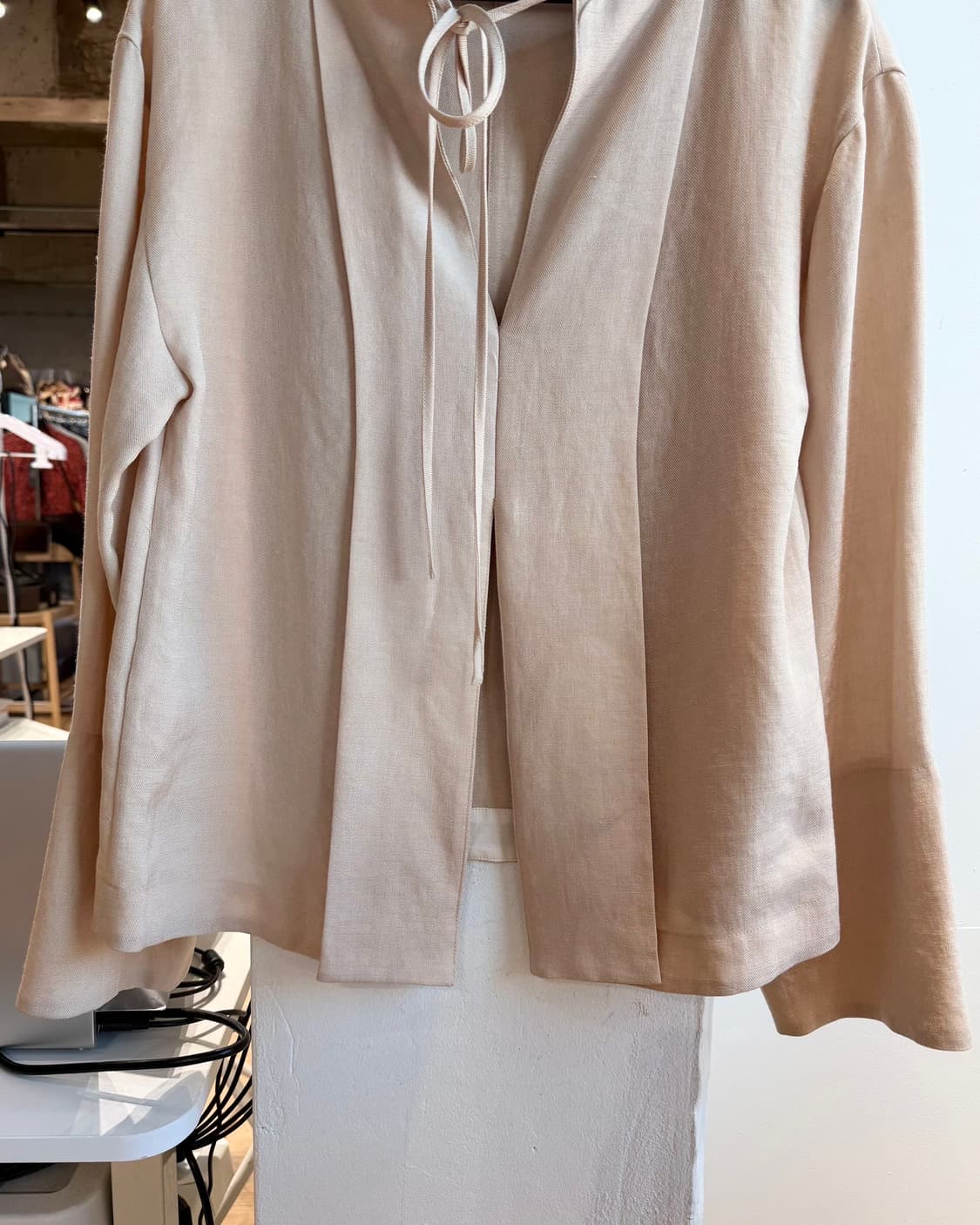 스튜디오 니콜슨 베이지 리본넥 블라우스  상품이미지6