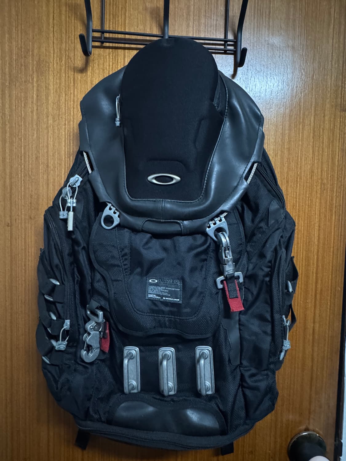 오클리 키친싱크 백팩 상품이미지1