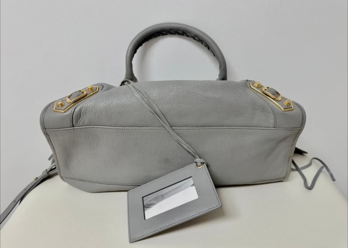 [정품] 발렌시아가 클래식 시티 모터백 그레이 (숄더스트랩 포함) 상품이미지6