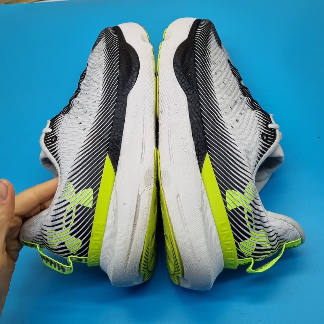 언더아머 인피니티 프로 남성런닝화295 상품이미지5