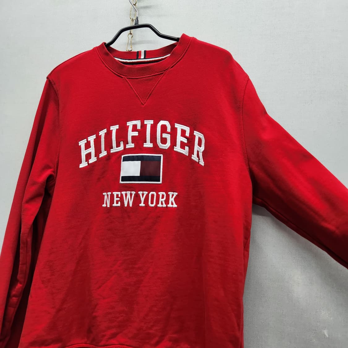 타미힐피거 빅로고 자수 맨투맨 S(M) 상품이미지3