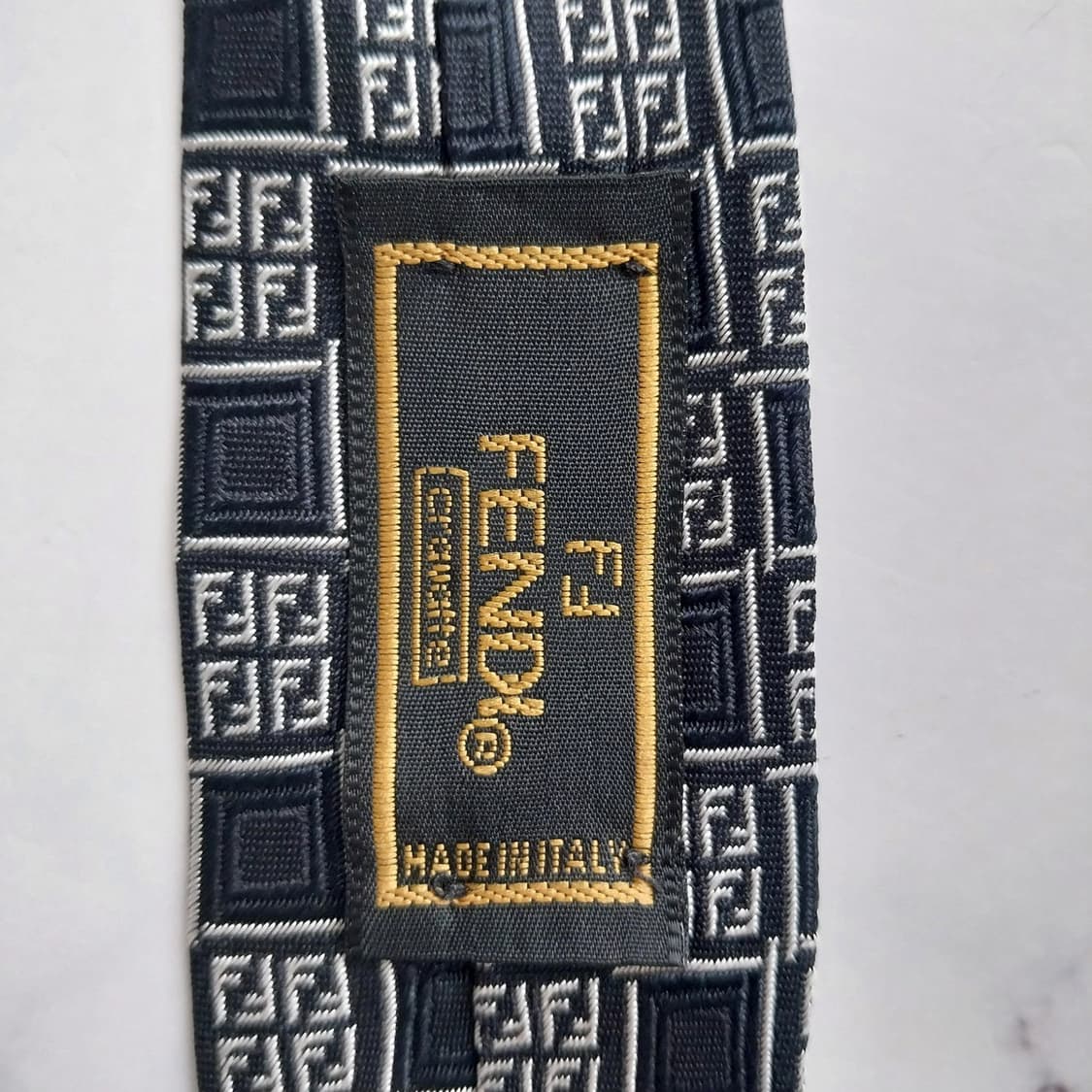 펜디 실크 주카 로고 패턴 넥타이 9.8cm A+등급 K2024 상품이미지9