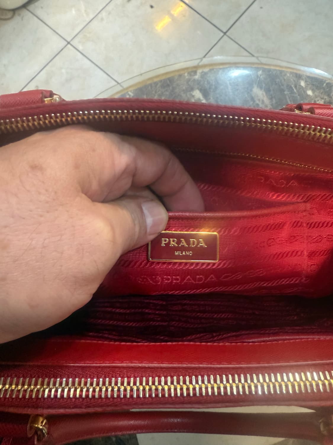 정품 프라다 사피아노 럭스백 팝니다 상품이미지7