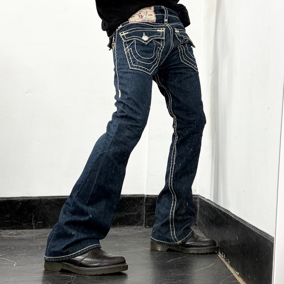 트루릴리전 부츠컷 데님 팬츠 상품이미지1