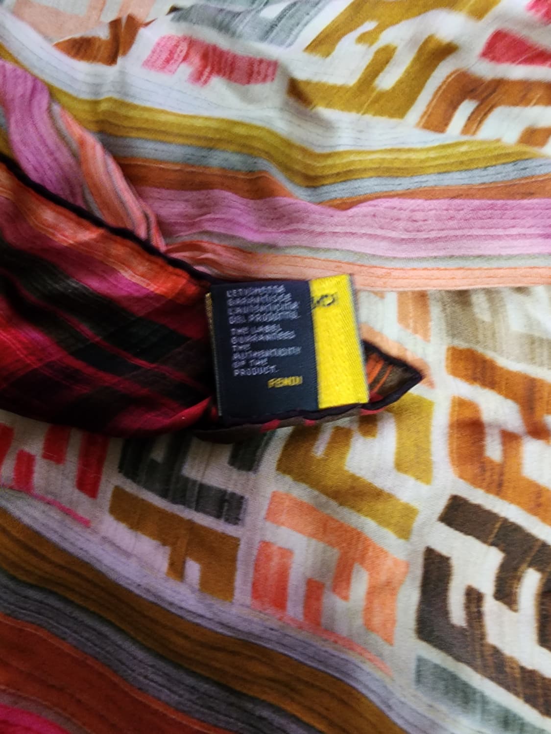 펜디  실크스카프 상품이미지5