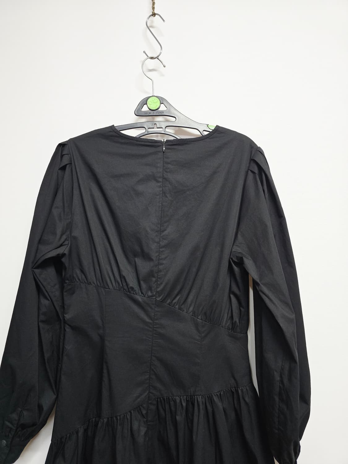 블랑듀 블랙 롱 원피스 셔링 디자인 상품이미지6