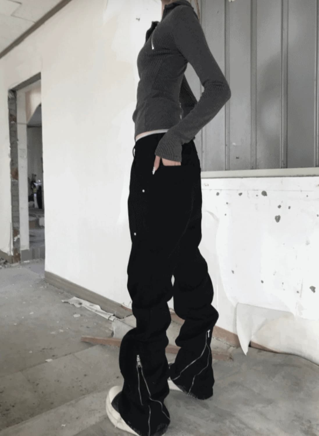 쿄이 GRIND ZIP CARGO PT(BLACK) 바지 상품이미지1