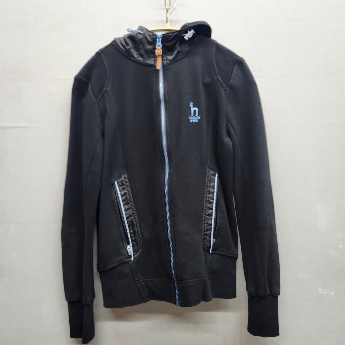 헤지스 스포츠 로고 숏 후드집업 M 상품이미지1