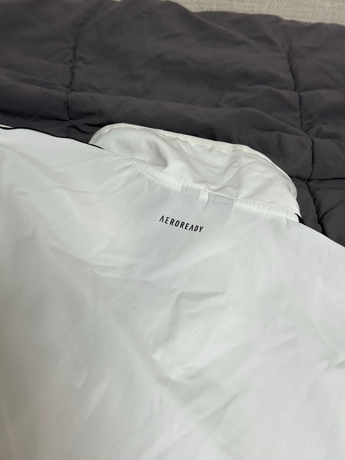 아디다스 화이트 삼선 져지 바람막이 라지   상품이미지9