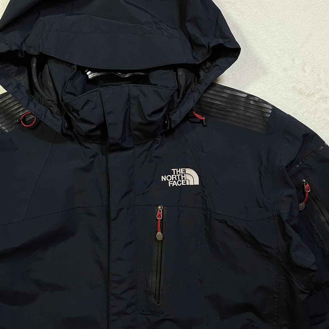 노스페이스 써밋시리즈 고어텍스 바람막이 L 상품이미지2