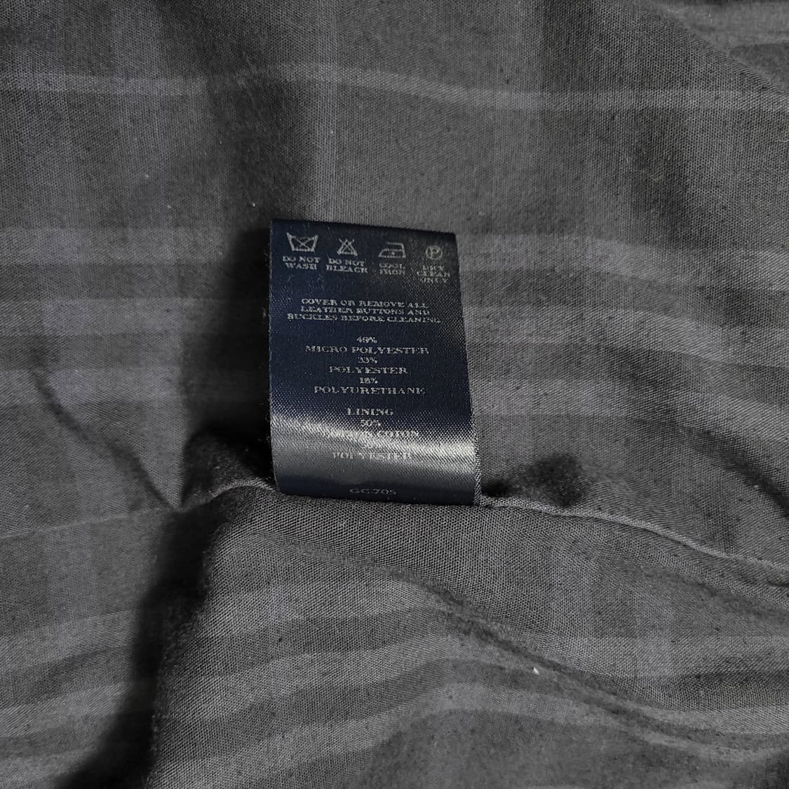 Burberry 버버리 후드 탈부착 바람막이 투웨이 자켓 상품이미지4