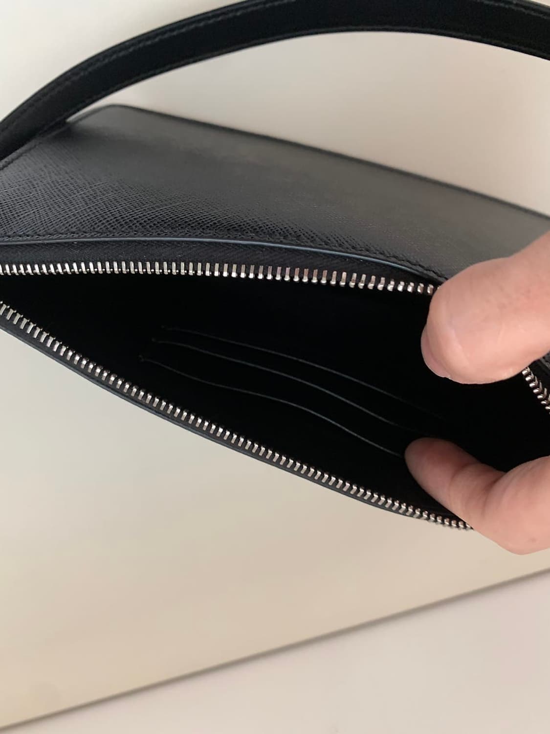 프라다 사피아노 미니 숄더백 상품이미지9