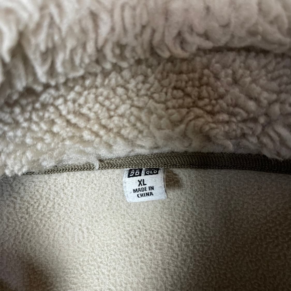 유니클로 연베이지 브라운 패치 뽀글이 플리스 자켓 XL 상품이미지4