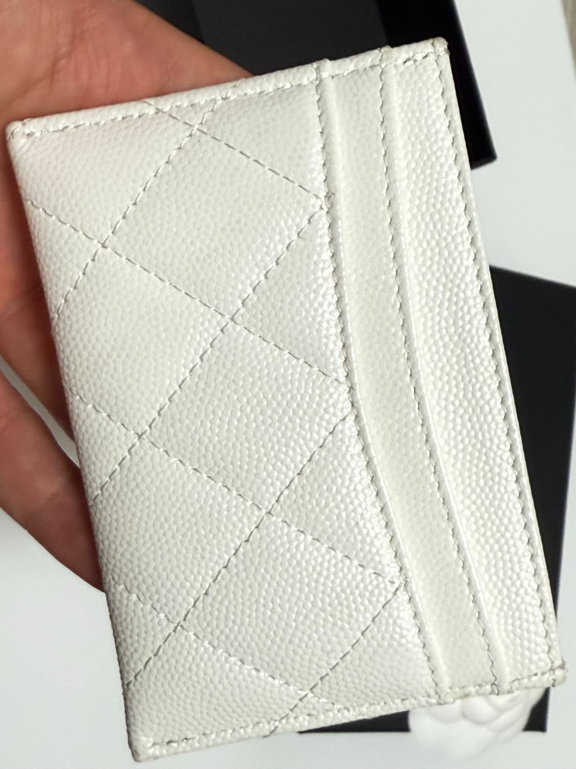 샤넬 클래식 캐비어 금장 카드지갑(풀구성) 상품이미지3