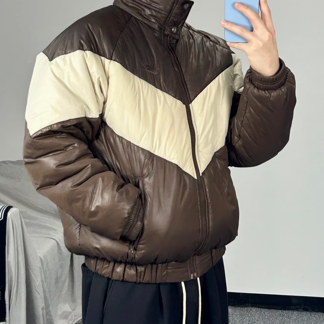 나이키 00‘s 브라운 배색 숏패딩 L  상품이미지2