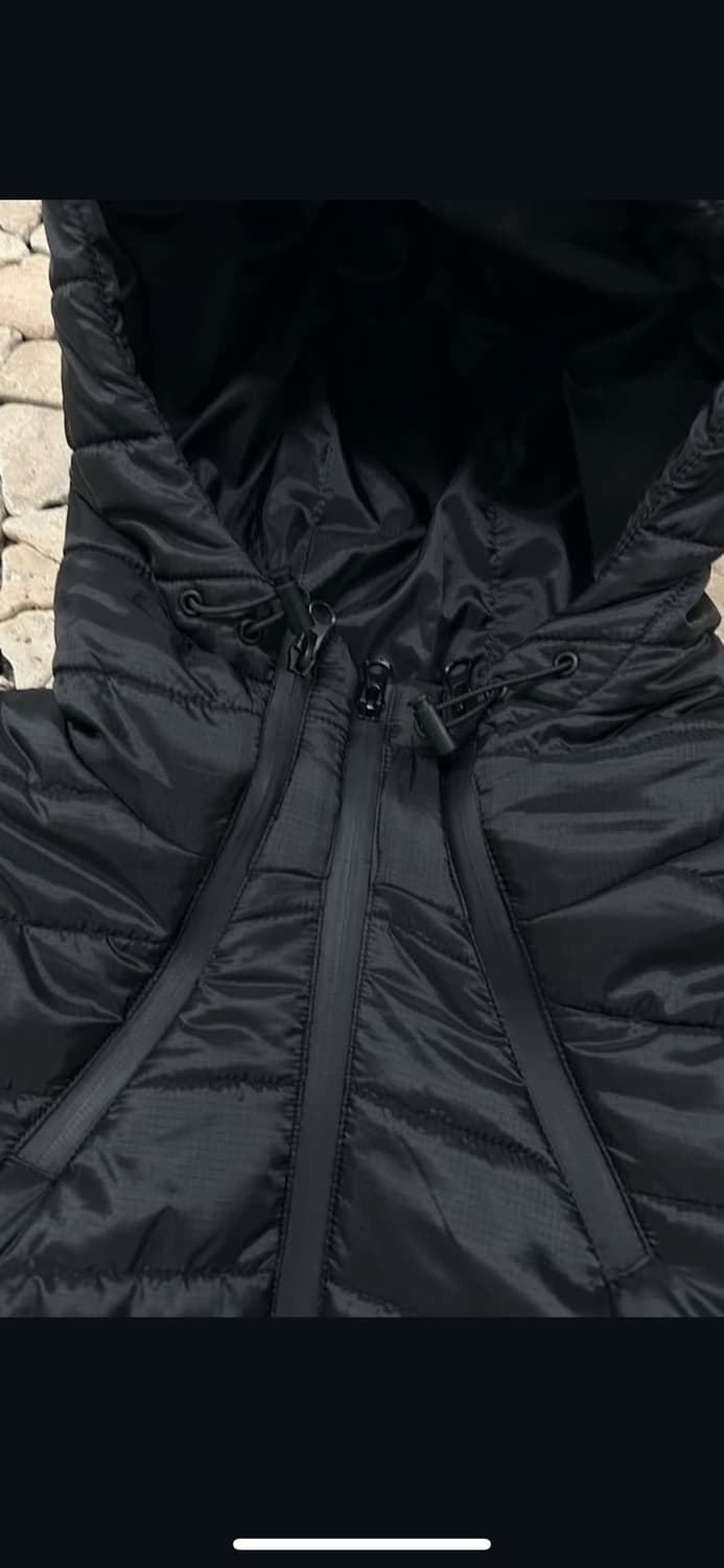 스투시 블랙 경량패딩 상품이미지2