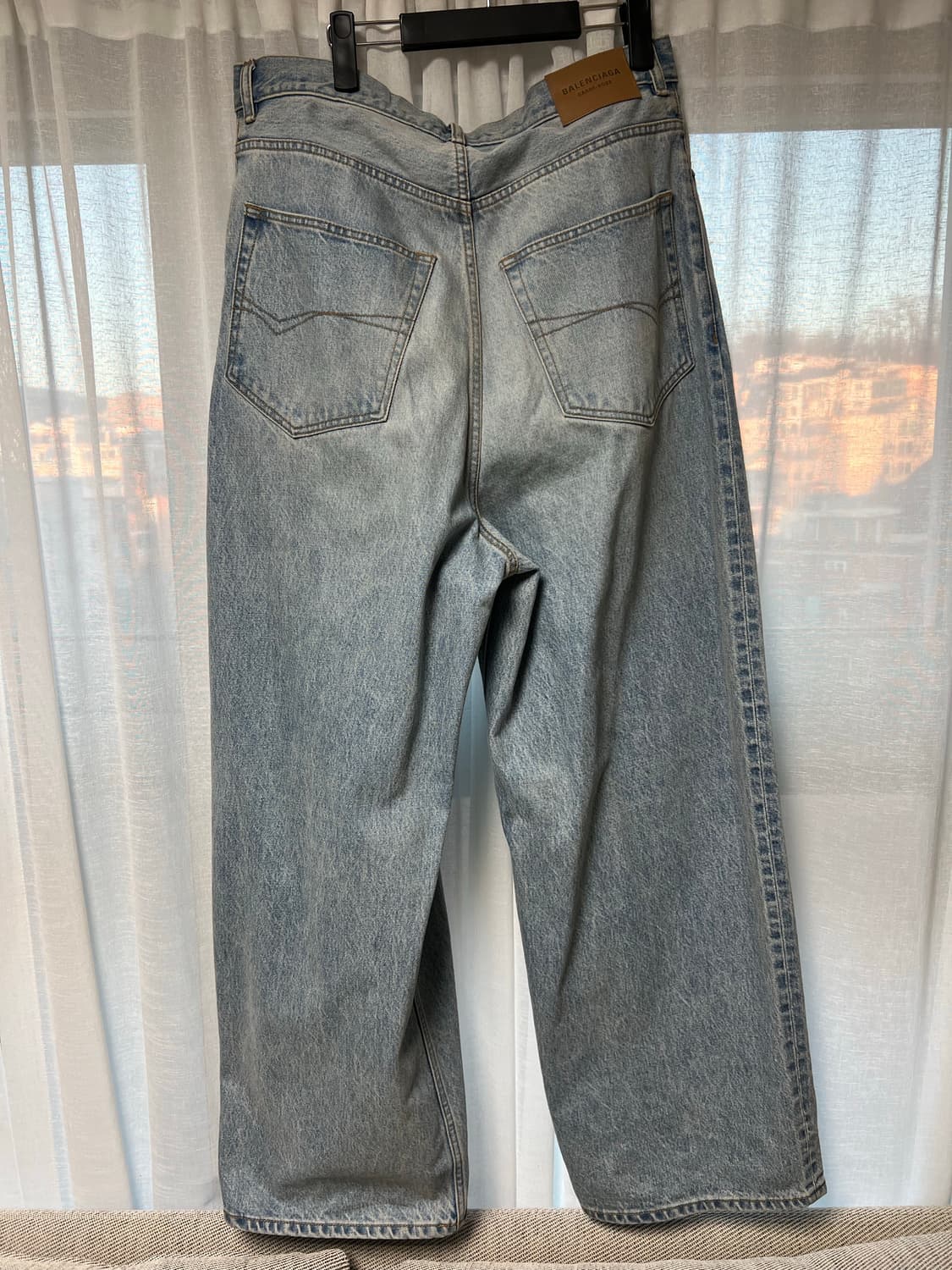 발렌시아가 가드로브 배기 데님팬츠 M 상품이미지3