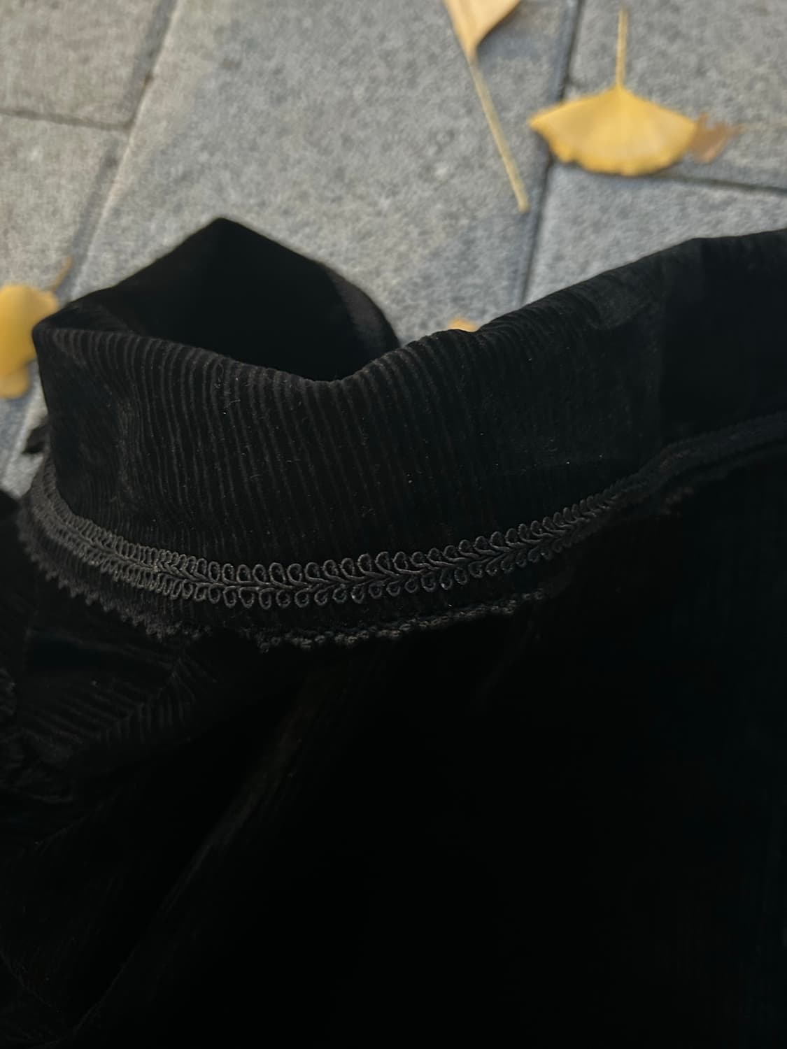 2000s 엑시즈팜 블랙 코듀로이 프릴 긱시크 자켓 상품이미지4