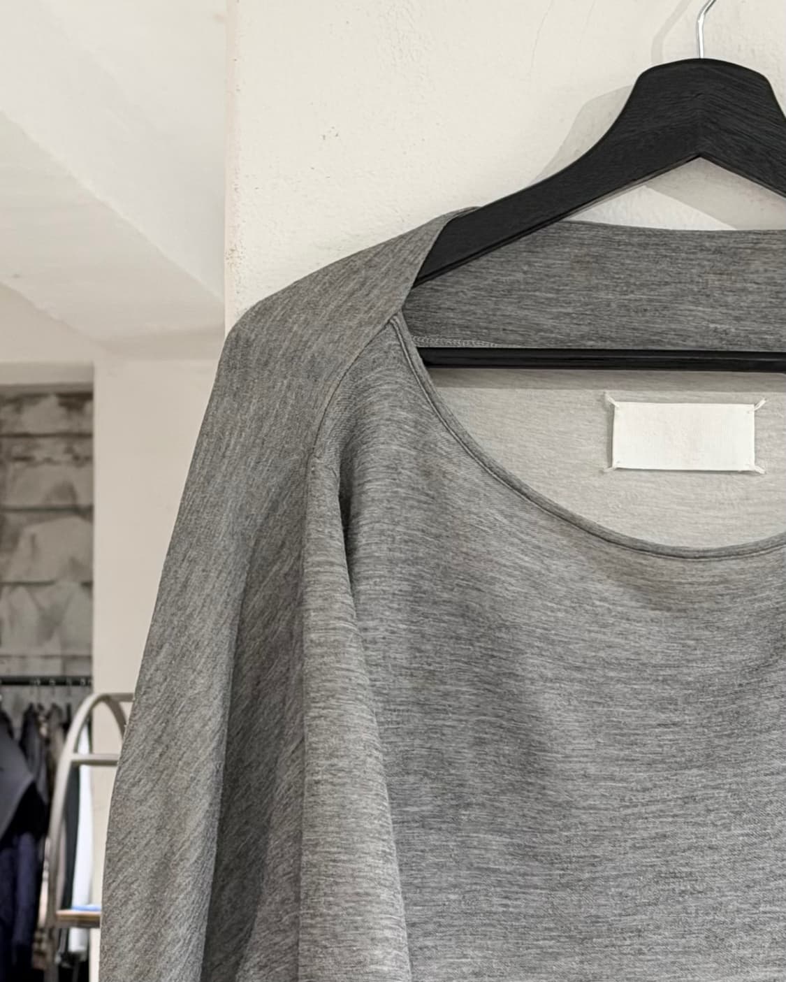 메종 마르지엘라 그레이 보트넥 롱슬리브 티셔츠 상품이미지2