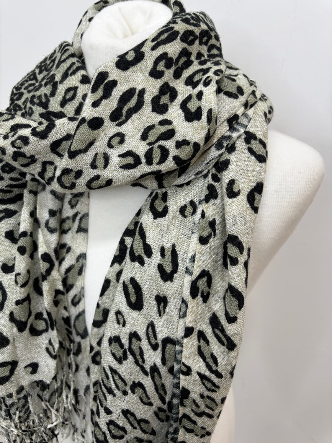 그레이 호피 레오파드 머플러 목도리 상품이미지3